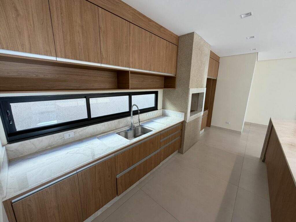 Casa à venda no Jardim dos Ipês: 