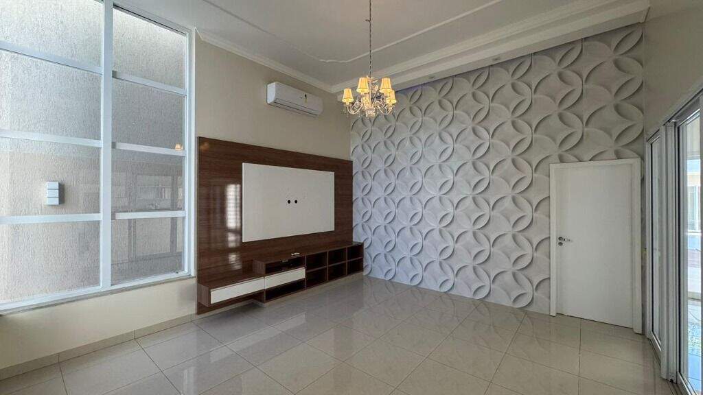 Casa para aluguel no Ipê: 