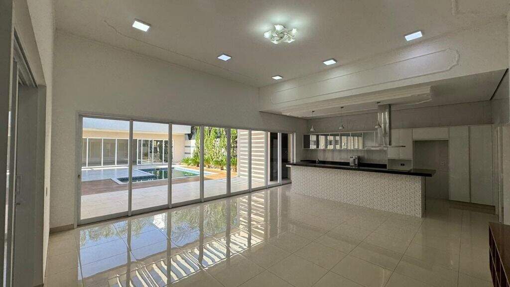 Casa para aluguel no Ipê: 