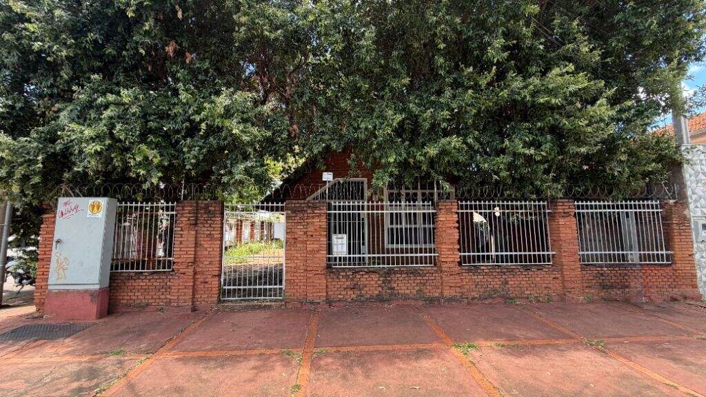 Casa para aluguel no Centro: 