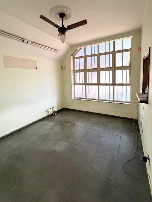 Casa para aluguel no Centro: 