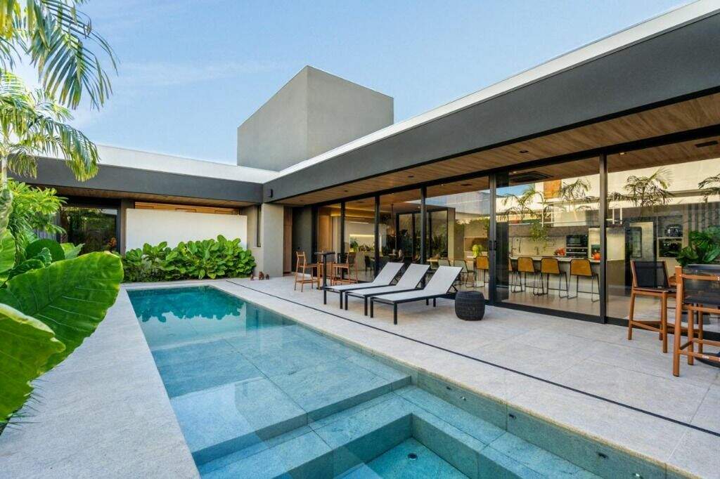 Casa à venda no Ipê: 