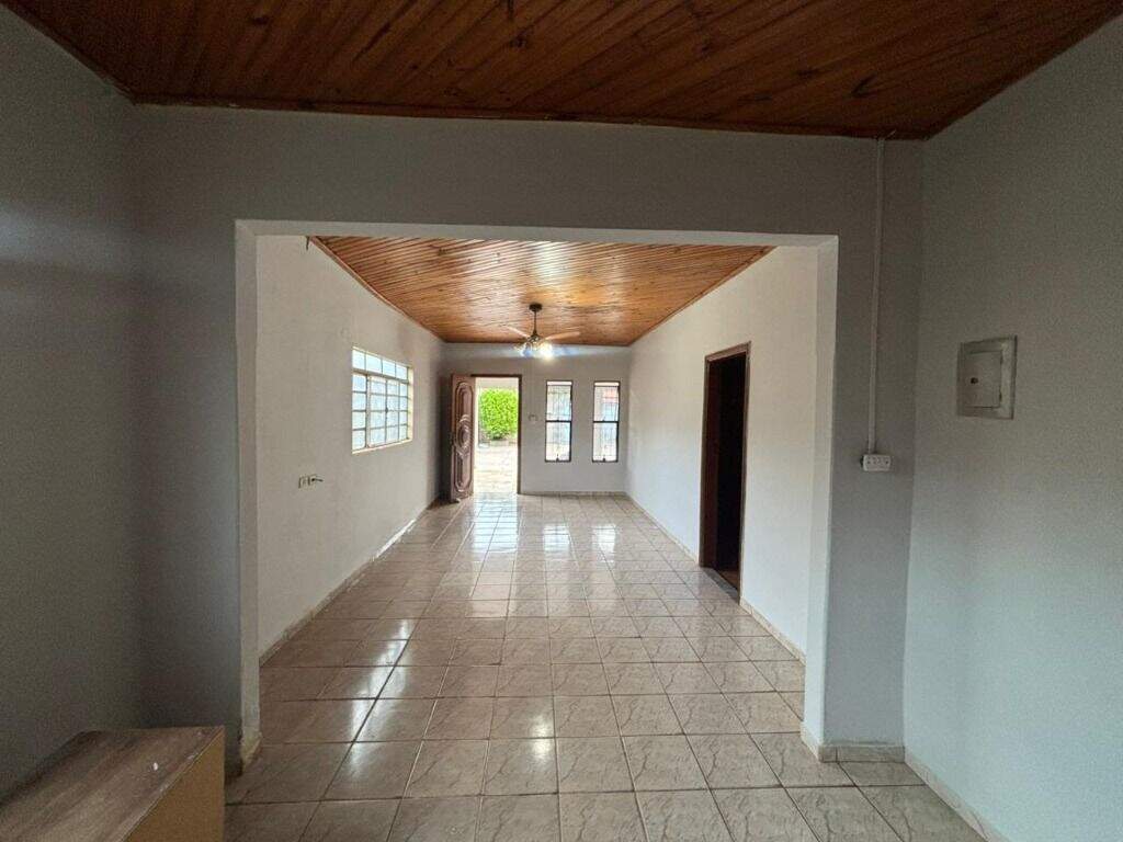 Casa para aluguel no Jardim Alvorada: 