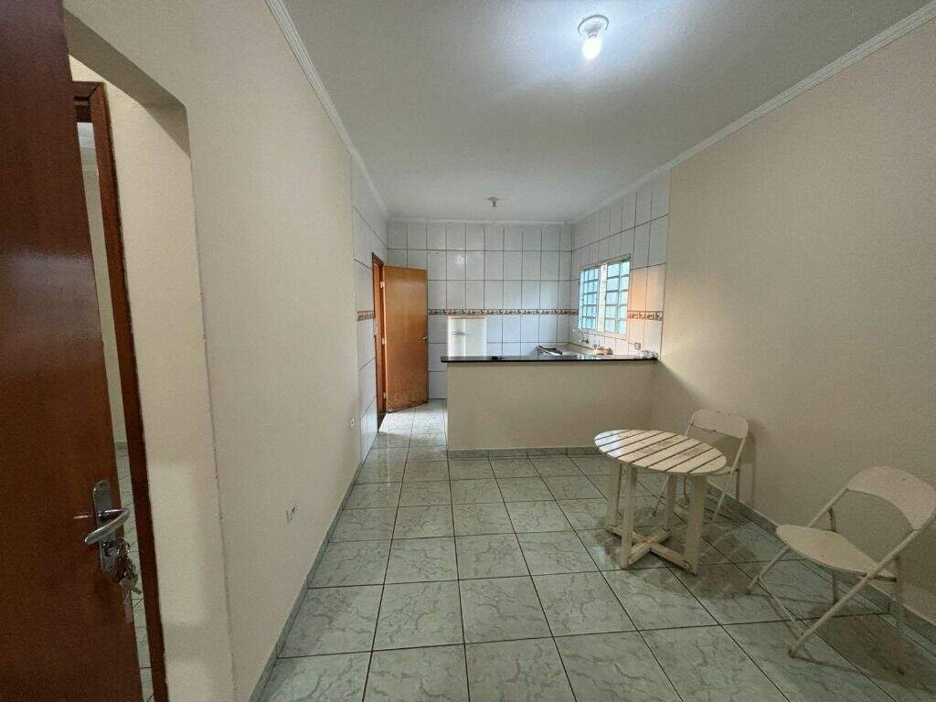 Casa para aluguel no Jardim Flamboyant: 