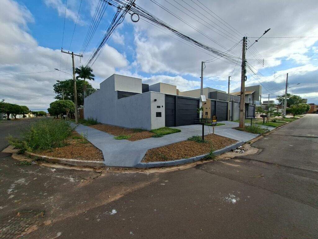 Casa à venda no Jardim das Oliveiras: 