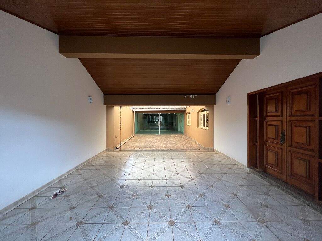 Casa para aluguel no Centro: 