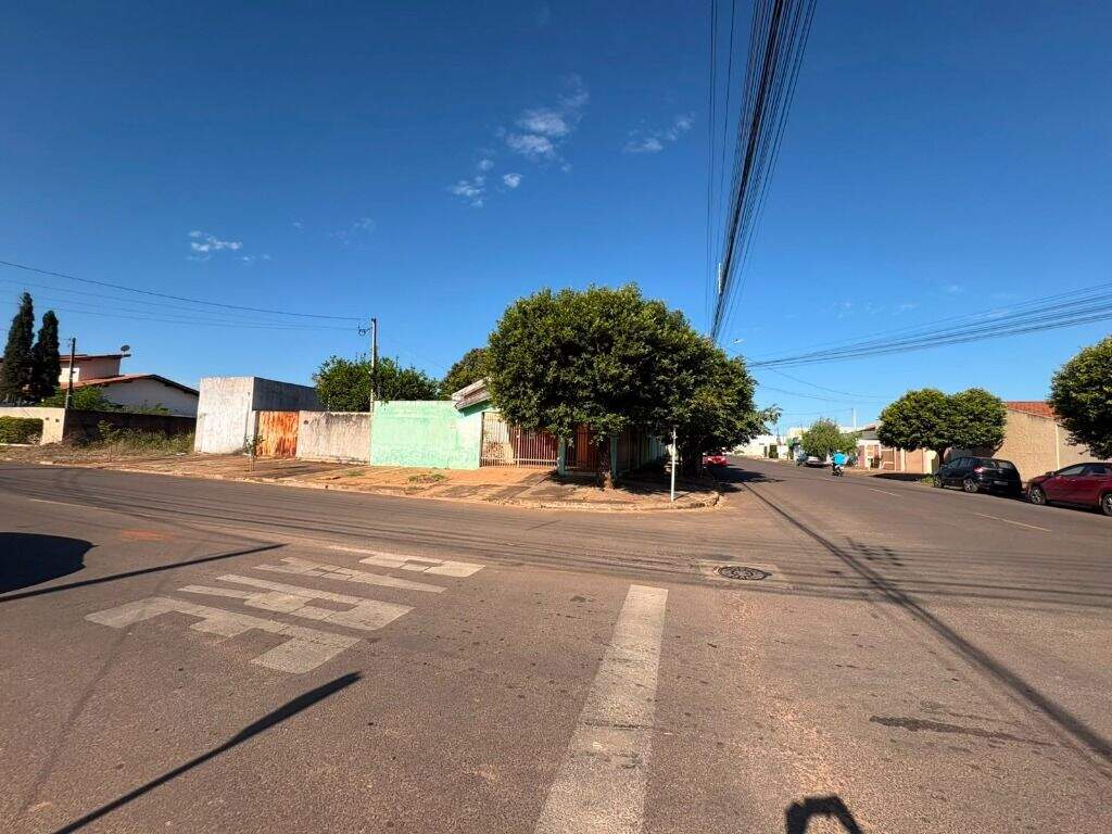 Casa à venda no Jardim Alvorada: 
