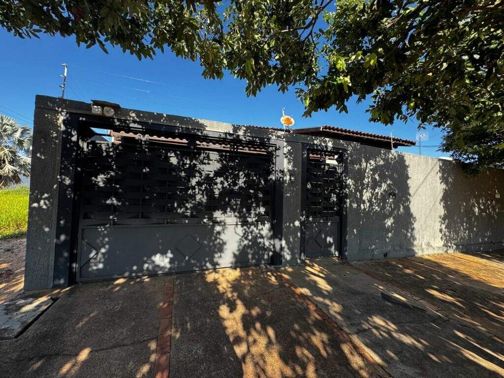 Casa para aluguel no Jardim Alvorada: 