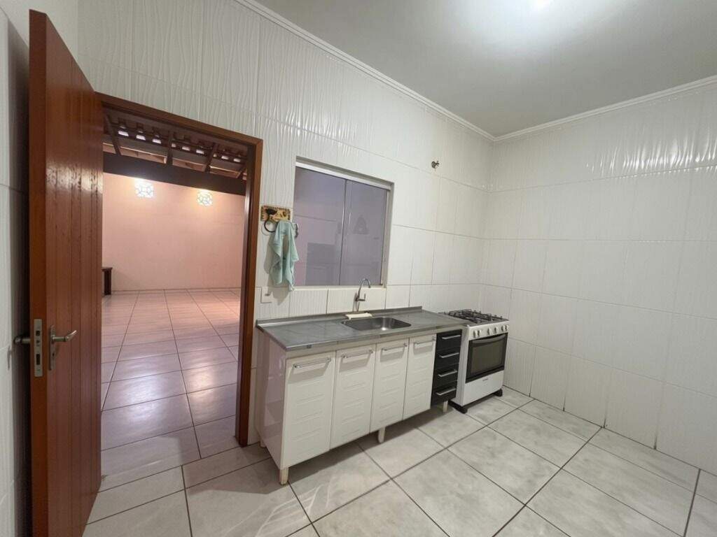 Casa à venda no Jardim Primavera: 