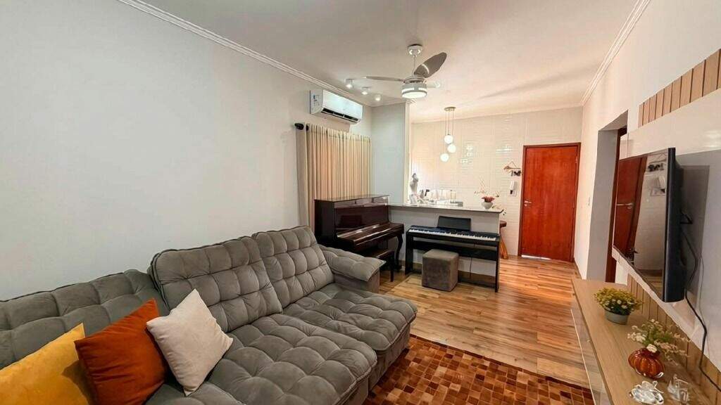 Casa à venda no Ipê: 