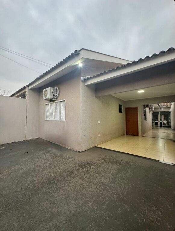 Casa à venda no Ipê: 