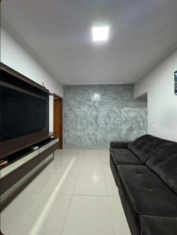 Casa à venda no Ipê: 