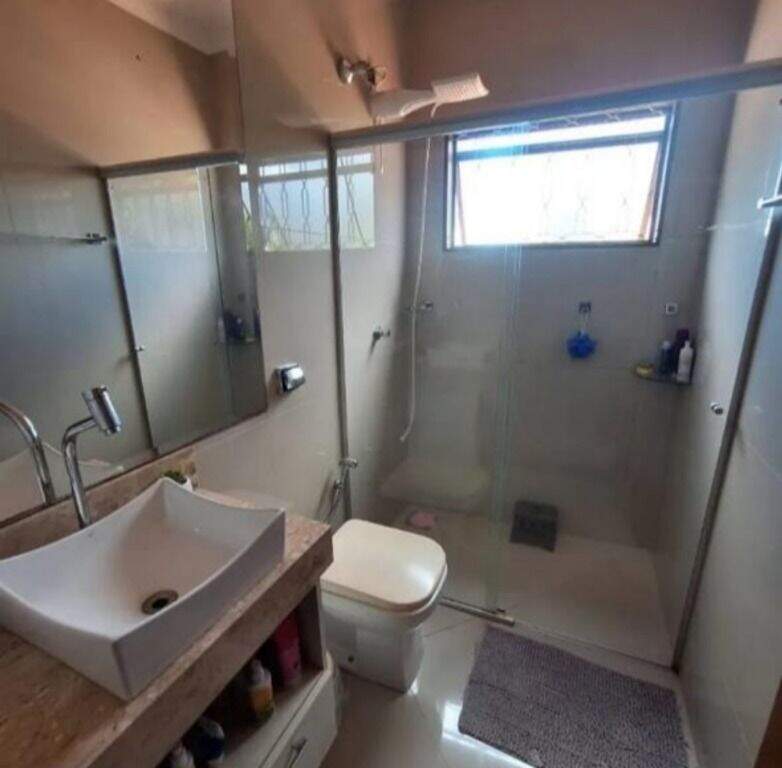 Casa à venda no Jardim Paranapunga: 