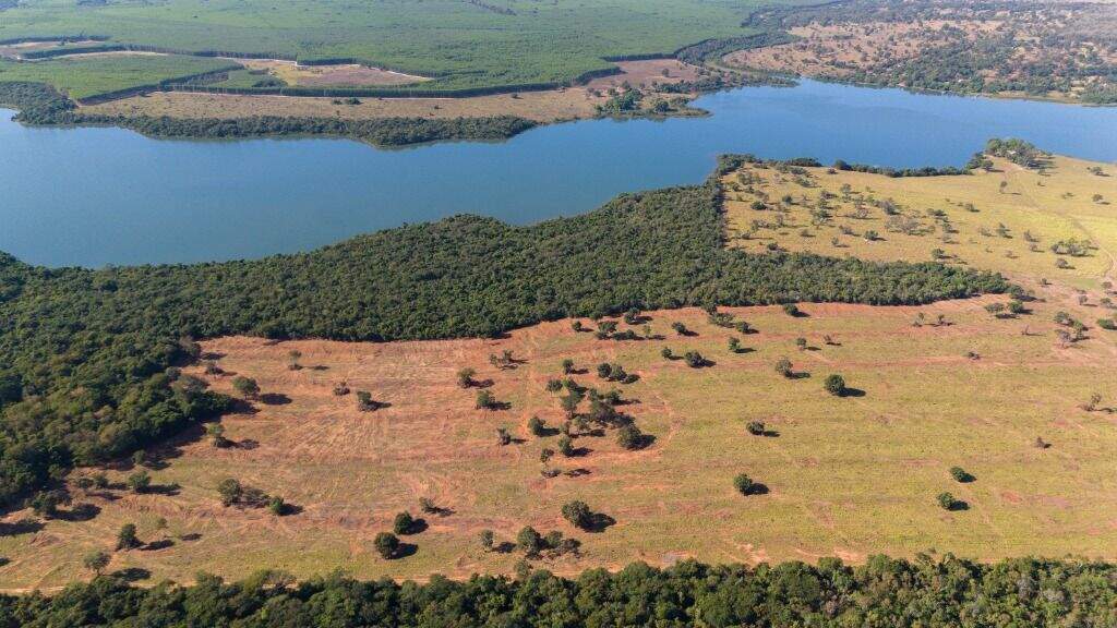 Fazenda à venda no Sucuriú: 