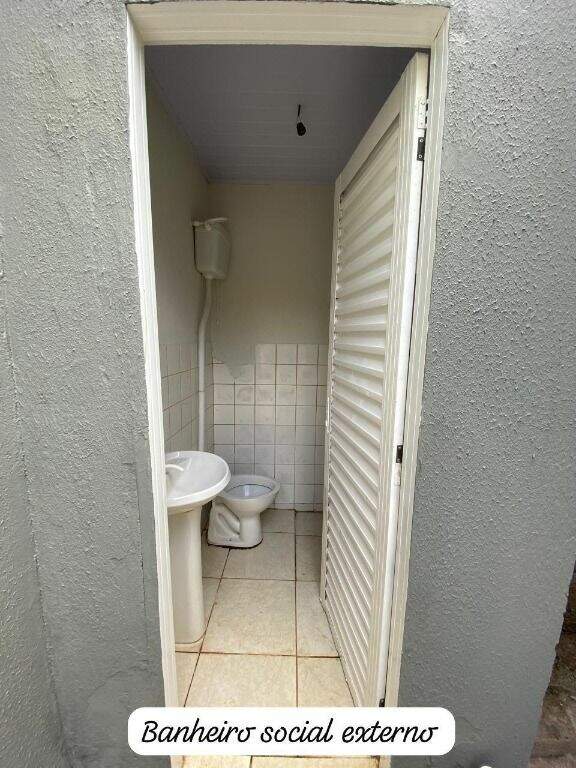 Kitnet à venda no Jardim Primaveril: 