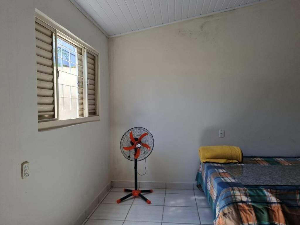 Kitnet à venda no Jardim Roriz: 
