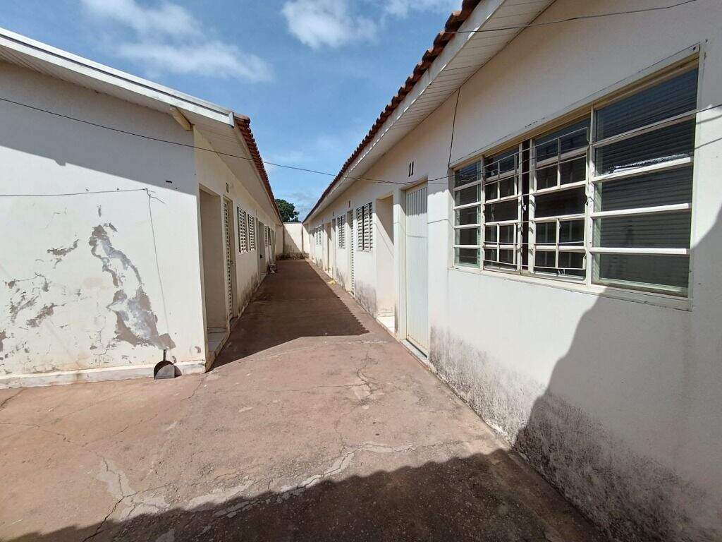 Pousada à venda no Jardim Santa Júlia: 