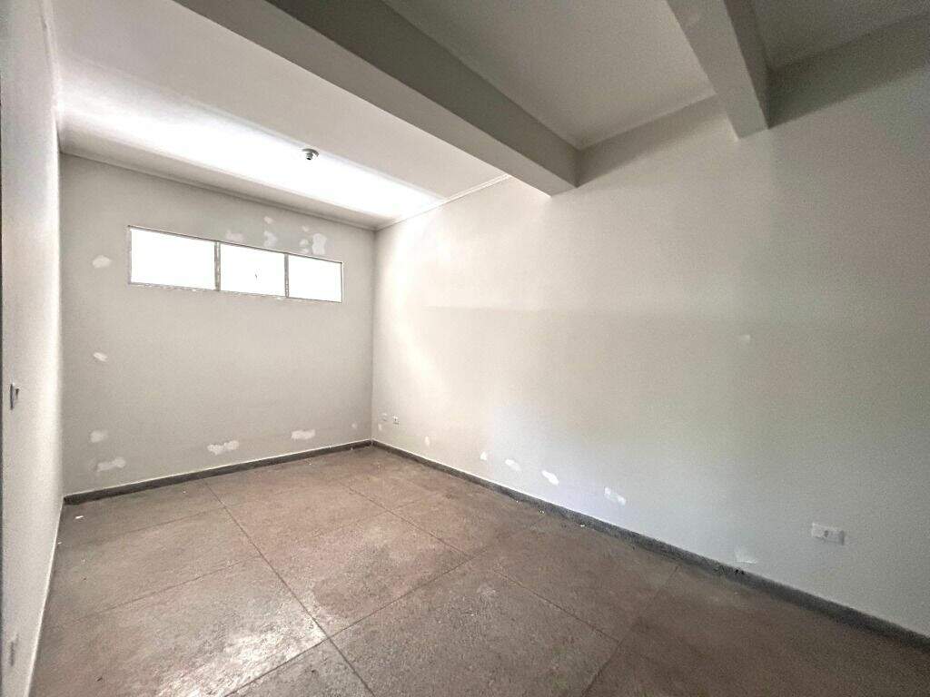 Prédio à venda no Jardim Angélica: 