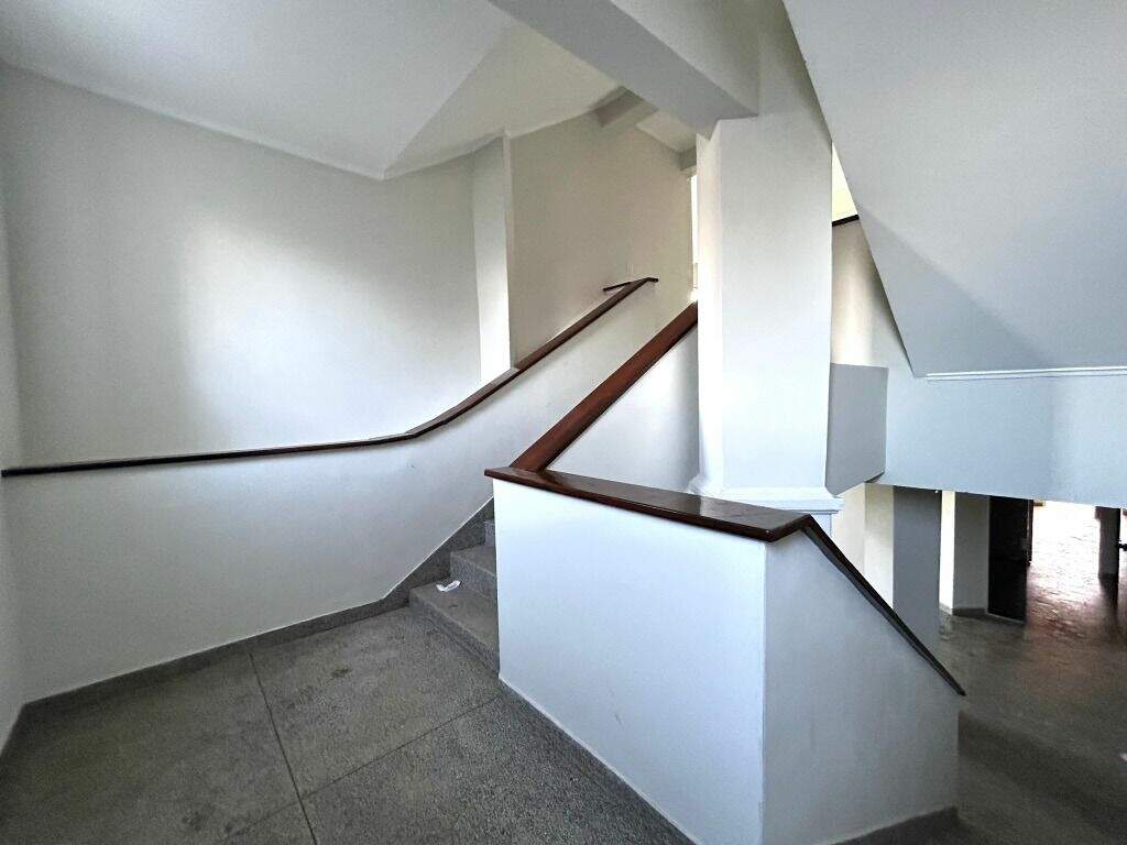 Prédio à venda no Jardim Angélica: 