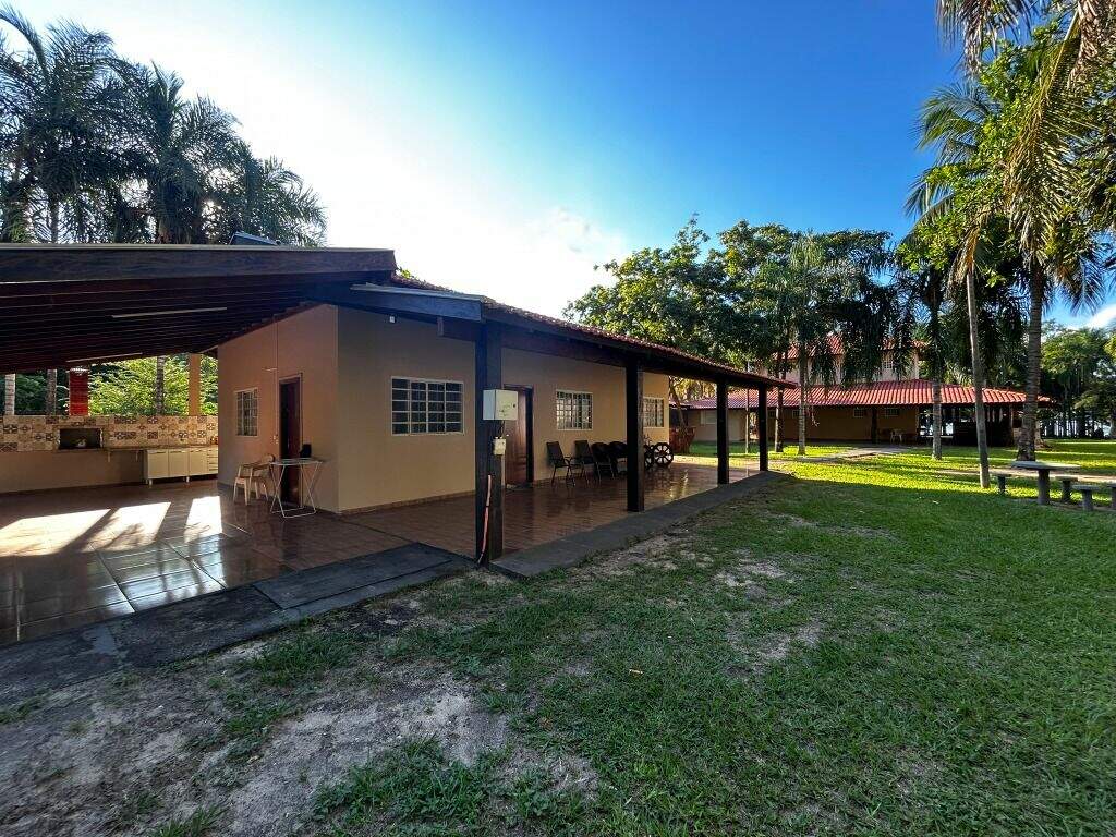 Rancho à venda no Sucuriú: 