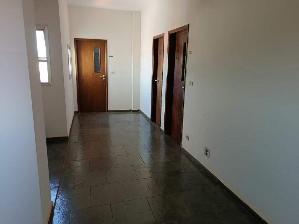 Sala para aluguel no Centro: 