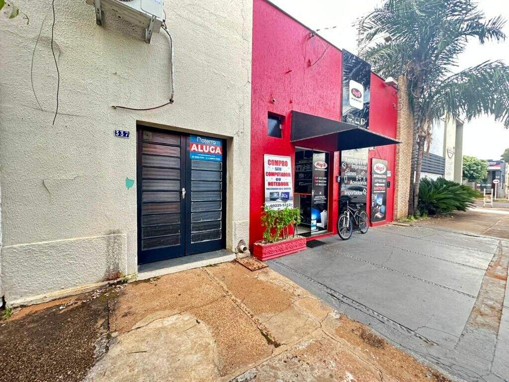 Sala para aluguel no Centro: 