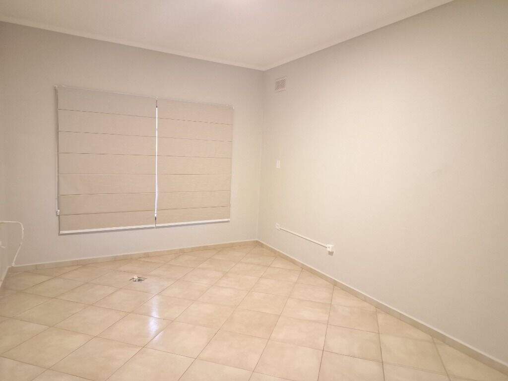 Sala para aluguel no Centro: 