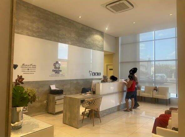 Sala para aluguel no Centro: 