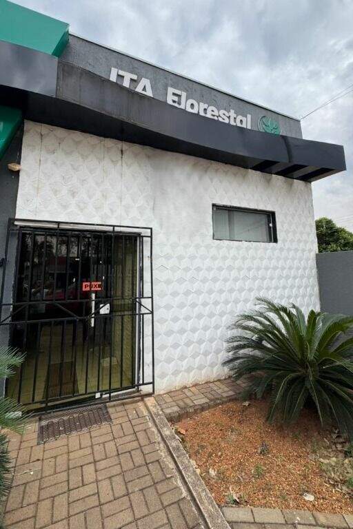 Sala para aluguel no Centro: 