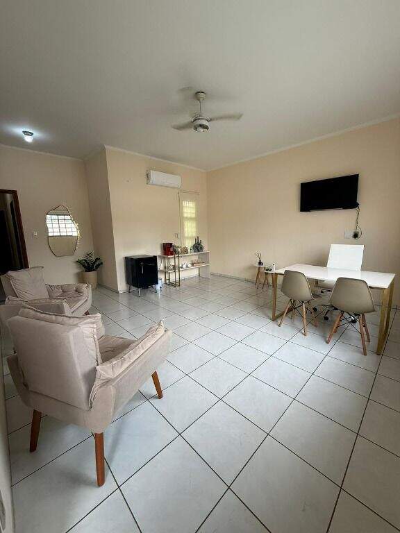 Sala para aluguel no Jardim Primaveril: 