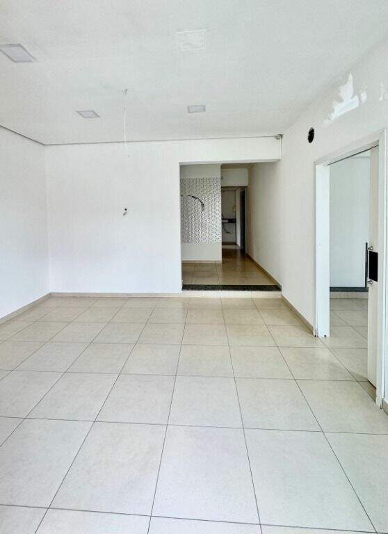 Sala para aluguel no Centro: 