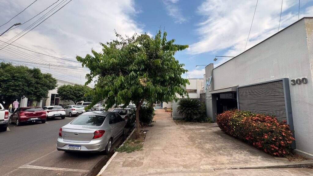 Sala para aluguel no Centro: 