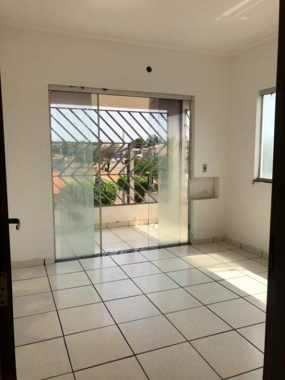 Apartamento para aluguel no Jardim Angélica: QUARTO II