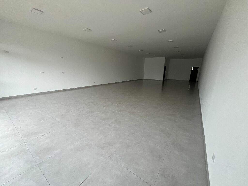 Salão para aluguel no Centro: 
