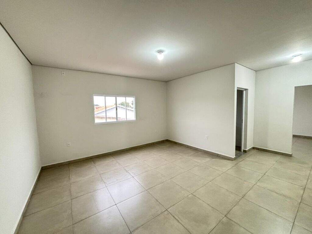 Salão para aluguel no Jardim Novo Aeroporto: 