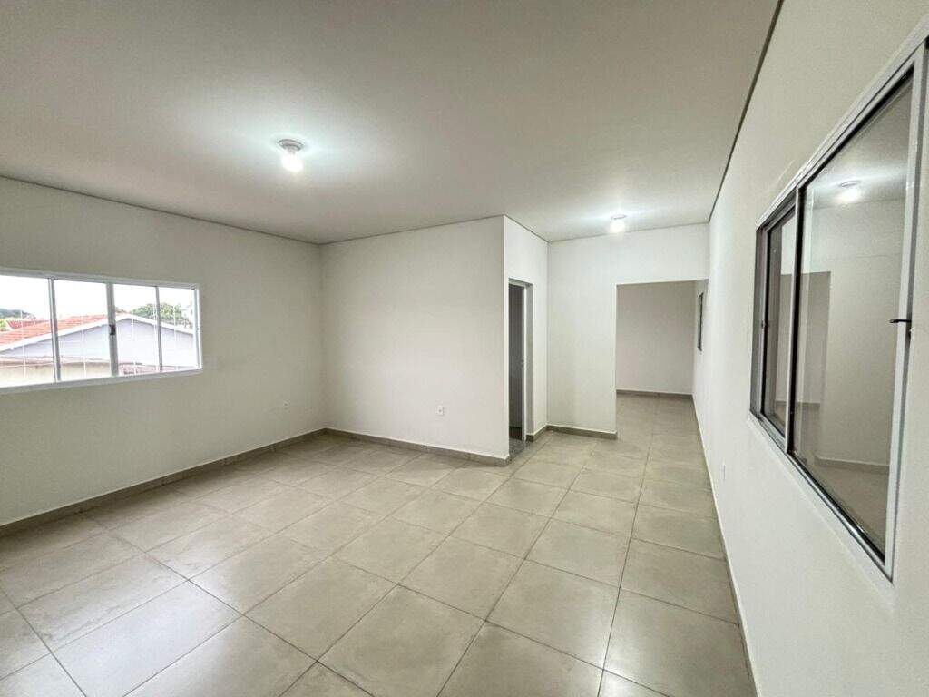 Salão para aluguel no Jardim Novo Aeroporto: 