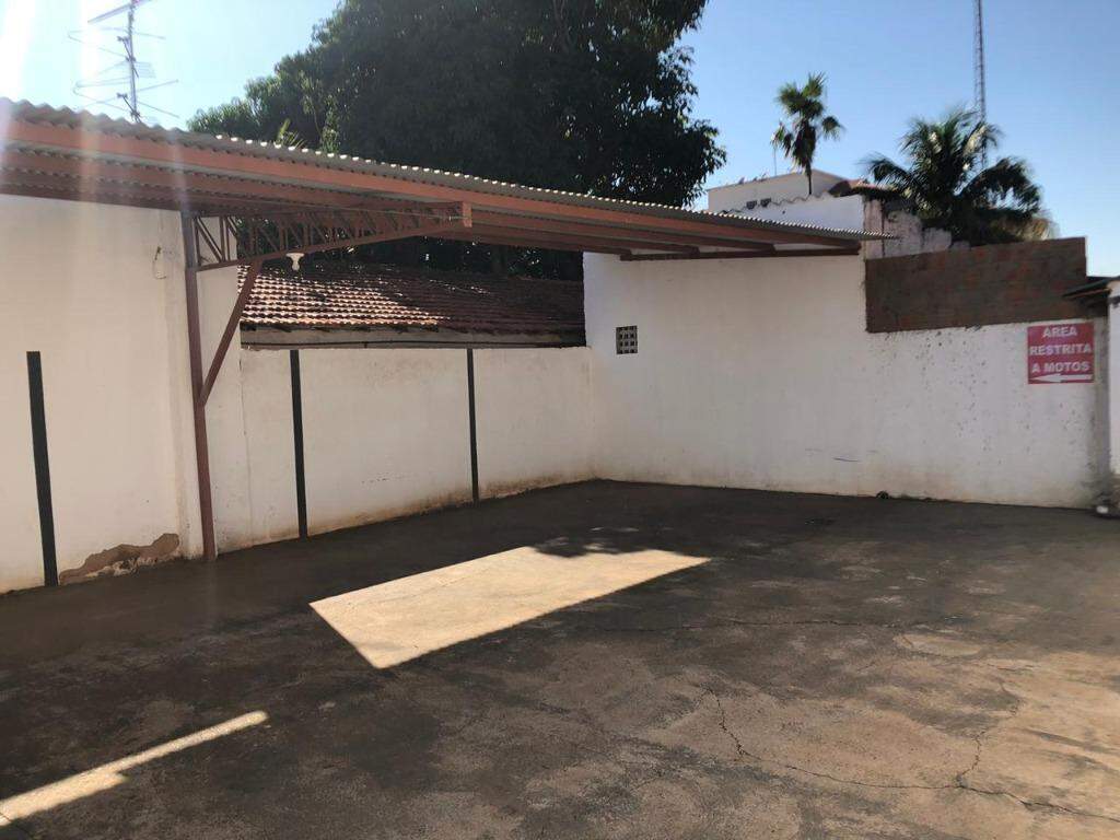 Terreno para aluguel no Centro: 