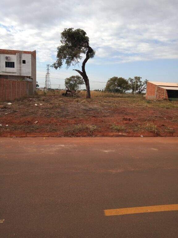 Terreno à venda no Parque Residencial Orestes Prata Tibery Junior: 