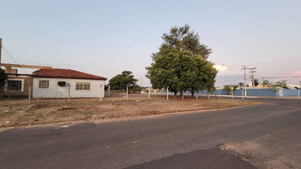 Terreno à venda no Santos Dumont: 