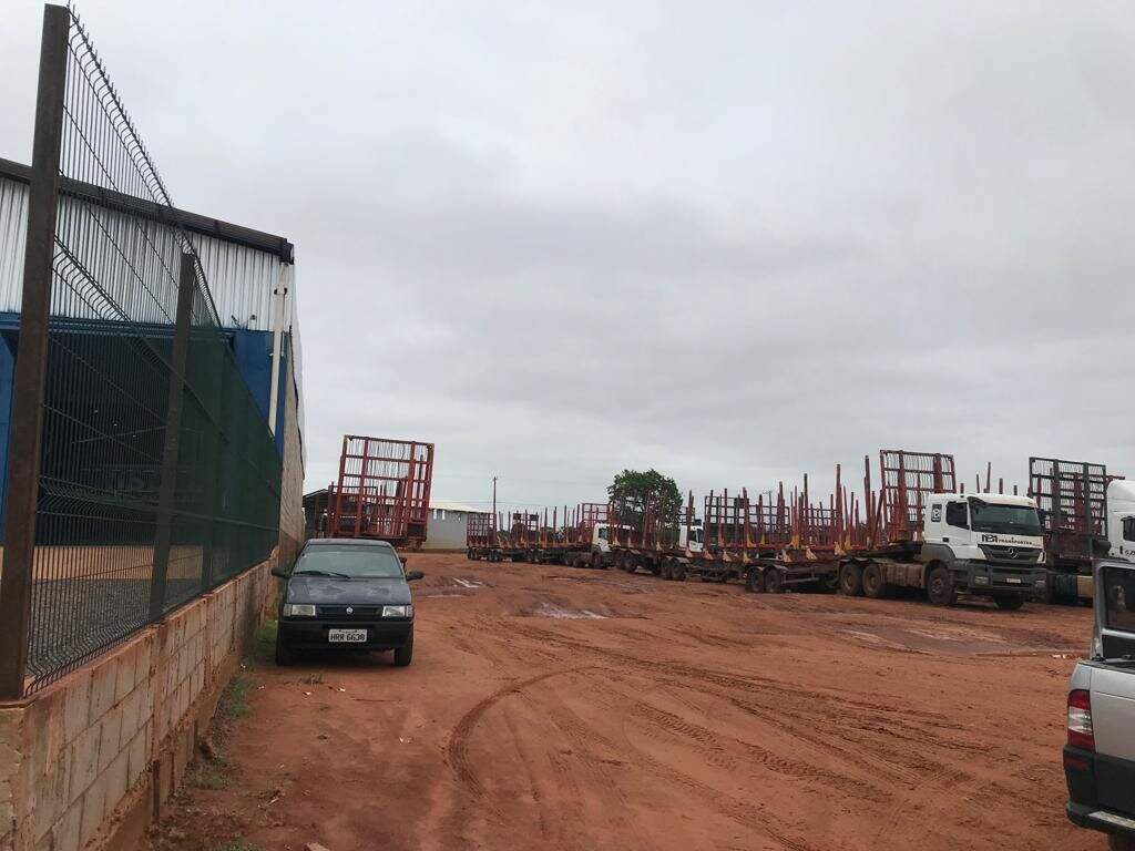 Terreno à venda no Vila Maria: 