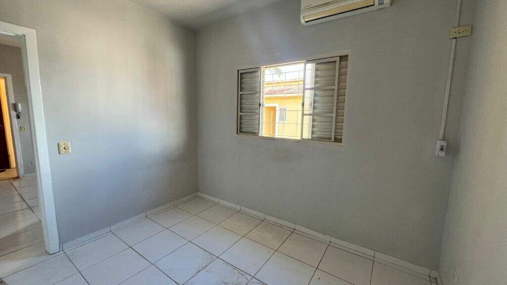 Apartamento à venda no Jardim Paranapunga: 