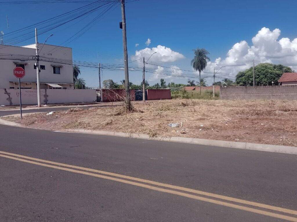 Terreno à venda no Santos Dumont: 