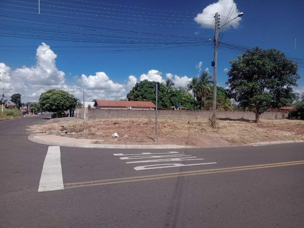 Terreno à venda no Santos Dumont: 