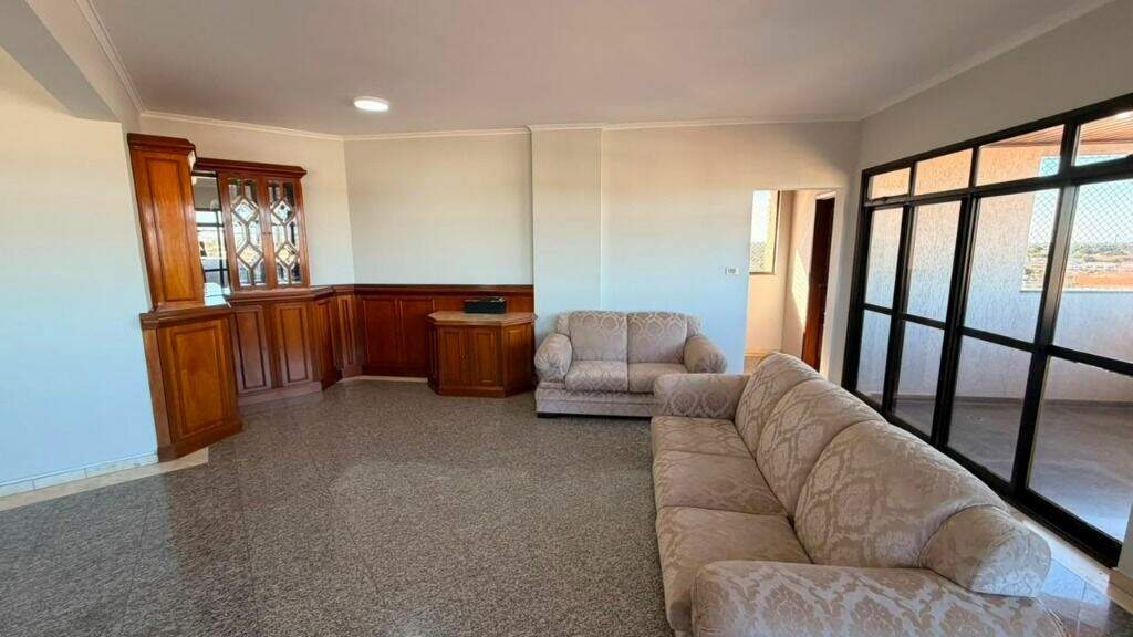 Apartamento para aluguel no Centro: 