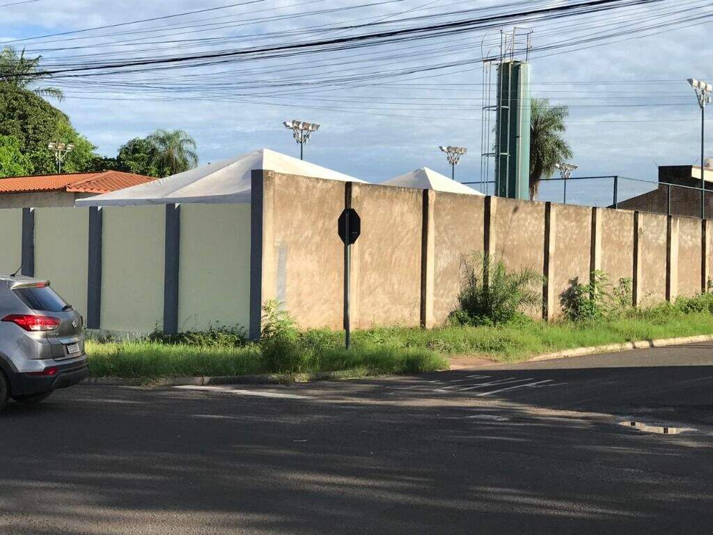 Área à venda no Vila Nova: 