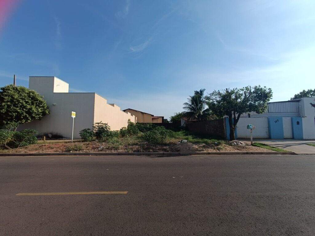 Terreno à venda no Jardim Angélica: 