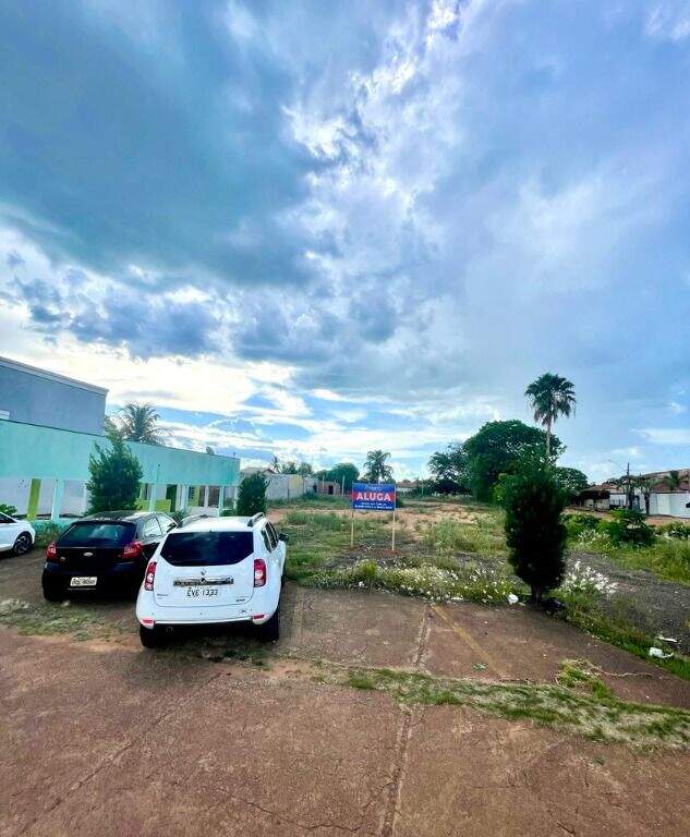 Terreno para aluguel no Santos Dumont: 