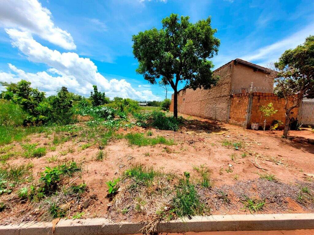 Terreno à venda no Residencial Vale Verde: 