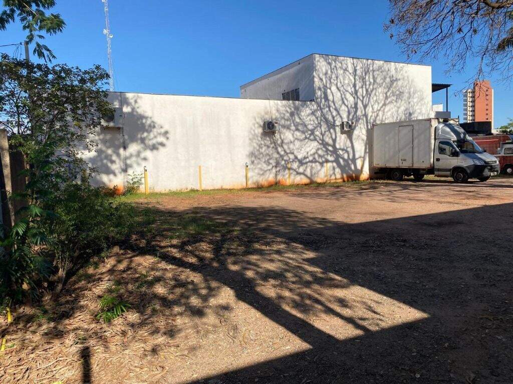 Terreno para aluguel no Centro: 