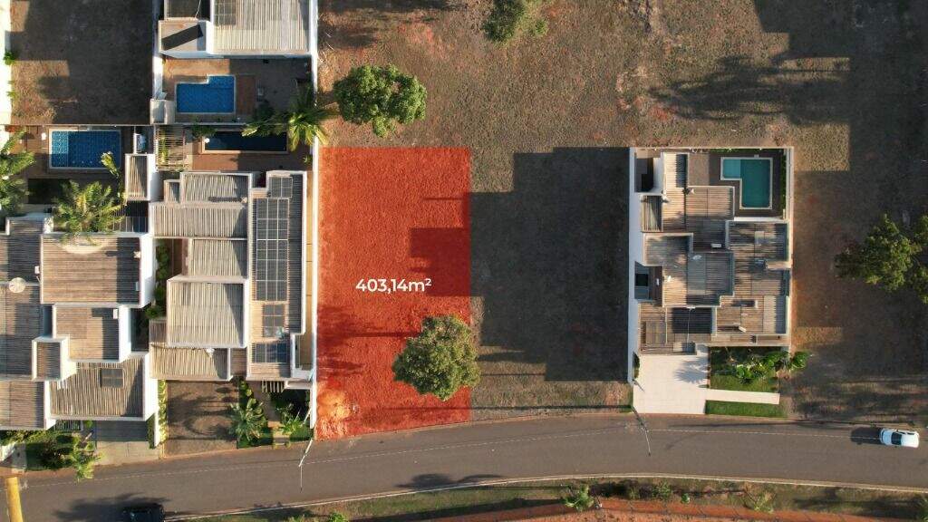 Terreno à venda no Ipê: 